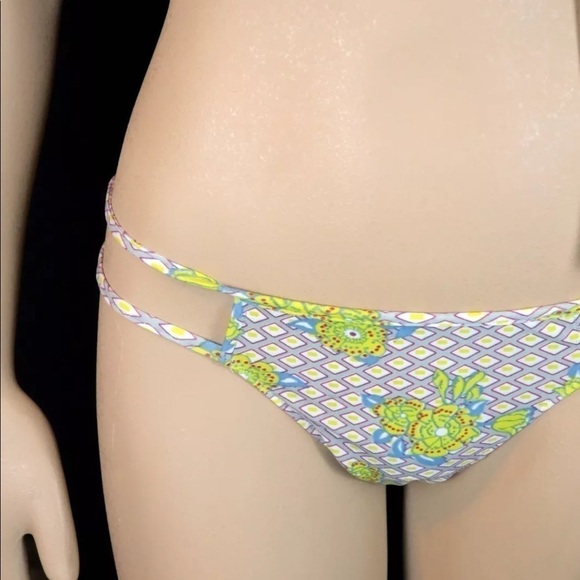 Jovovich Hawk 2 Pc Bikini Cheeky Bottoms - Picture 4 of 7